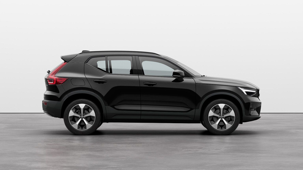 VOLVO XC40 Ultimate B4 FWD 2023