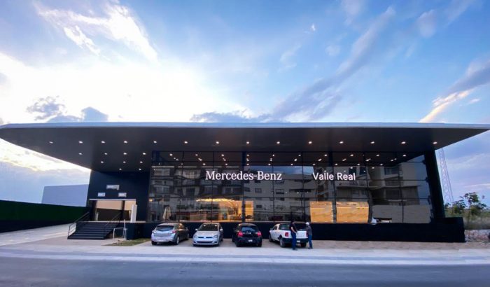 MERCEDES BENZ VALLE REAL